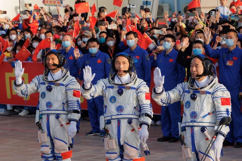 China enviou primeiro astronauta civil para a estação espacial Tiangong