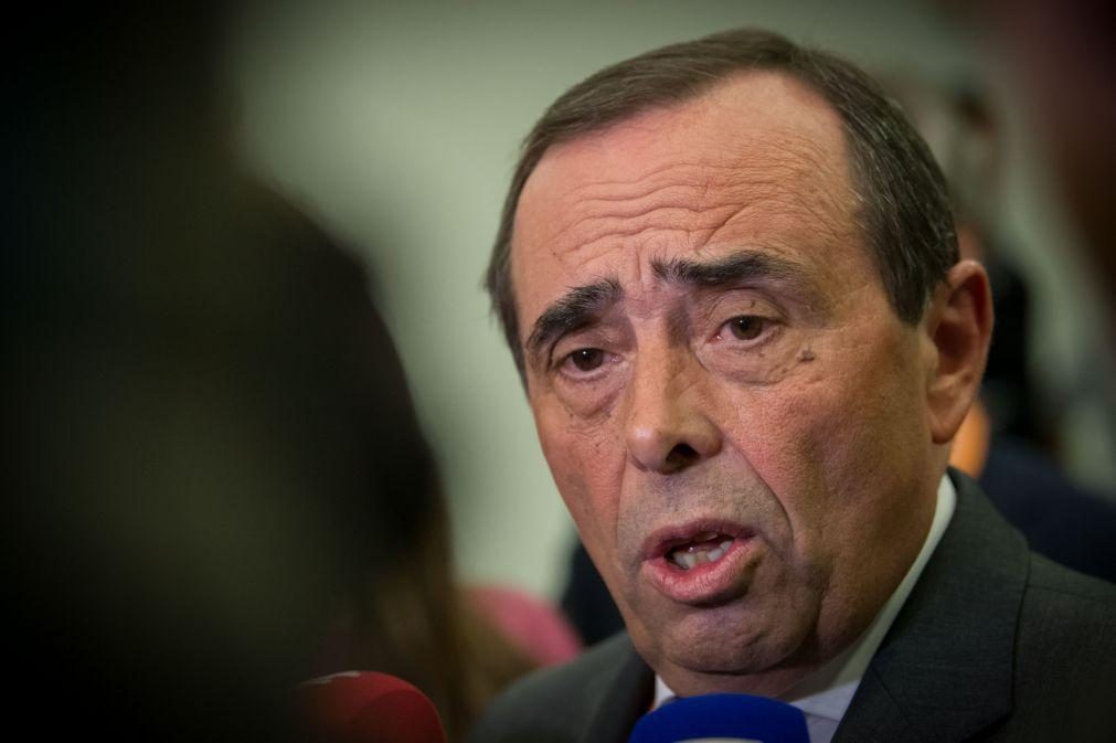 Álvaro Amaro renunciou ao mandato mas fica no PE até fechar relatórios