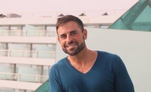Kapinha reage às críticas por expor filho. 