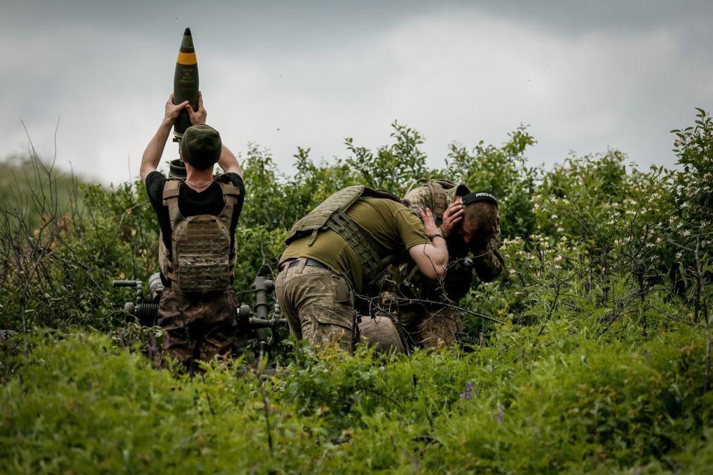 Ucrânia: Chechenos dizem que forças russas controlam 70% de Mariinka