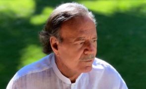 Julio Iglesias - Confirma sofrer de doença incurável: “É tremendo”