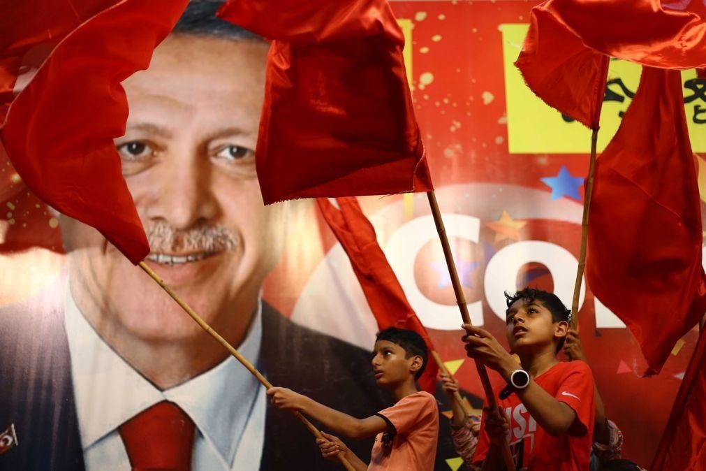 Erdogan assume sábado terceiro mandato presidencial na Turquia