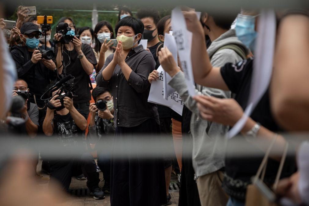 Jornalista de Hong Kong ganha recurso contra condenação por acesso indevido a base de dados
