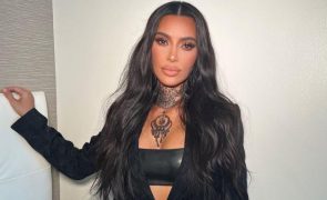 Kim Kardashian - Celebridade proíbe filhos de verem televisão por causa de Kanye West