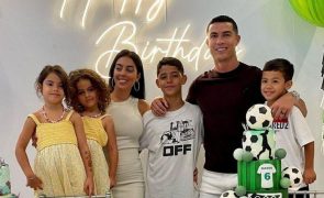Cristiano Ronaldo Mostra festa de aniversário dos gémeos! E declara-se: 