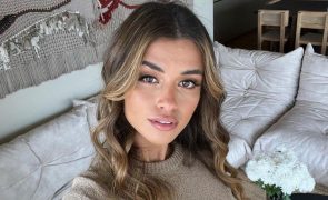 Luisinha Oliveira Exibe curvas em biquíni e fala em sonho realizado