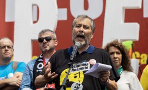 Mário Nogueira chama irresponsáveis a governantes em dia de greve nacional