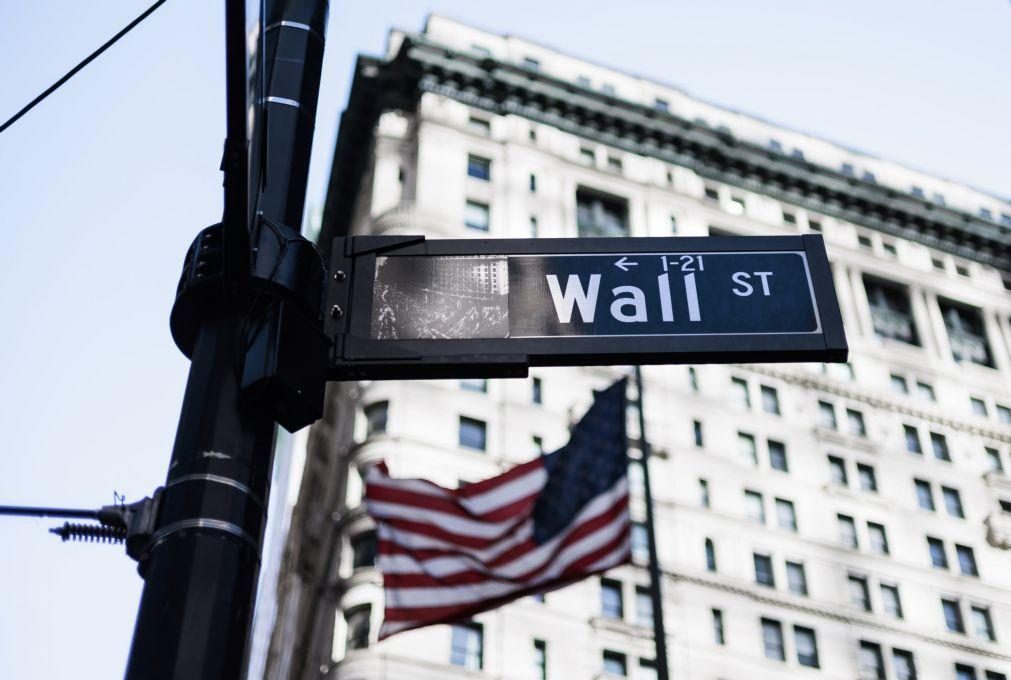Wall Street inicia sessão em terreno positivo