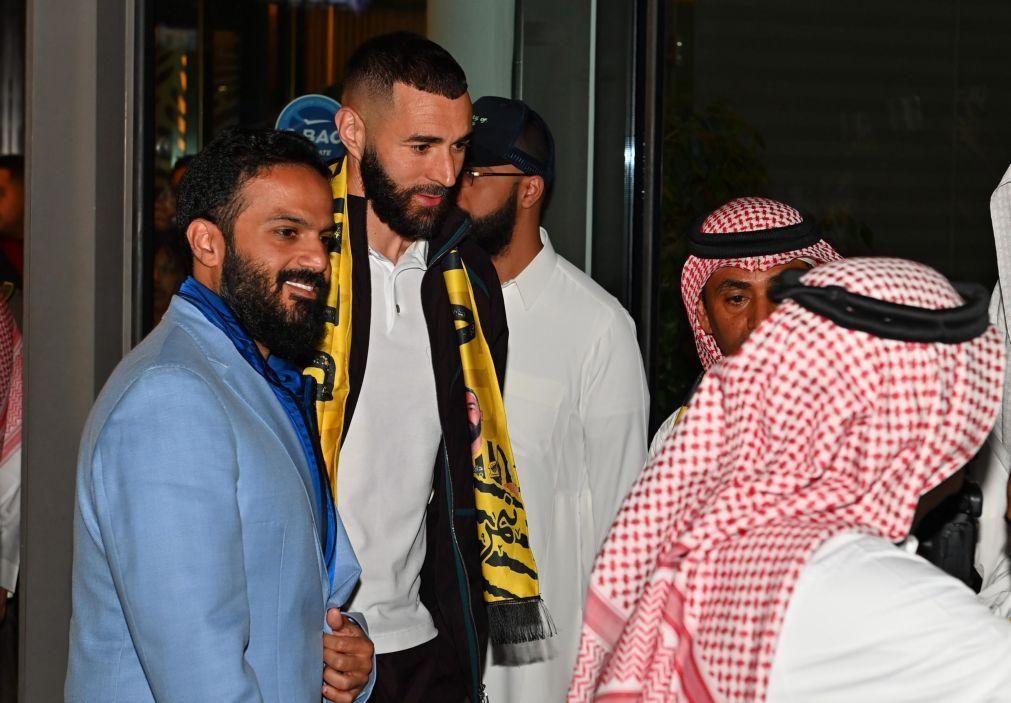 Benzema escolhe jogar na Arábia Saudita por ser um país muçulmano
