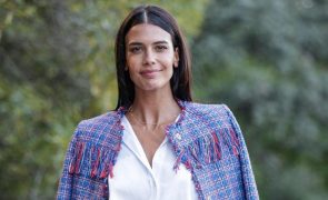 Isabela Valadeiro Confirma namoro com modelo