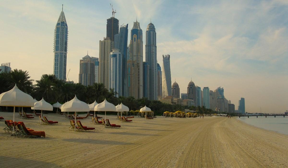 Viagens - Dubai passa a ter mais 84 quilómetros de praias públicas