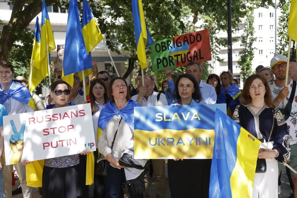 Centenas de ucranianos manifestam-se em Lisboa contra 