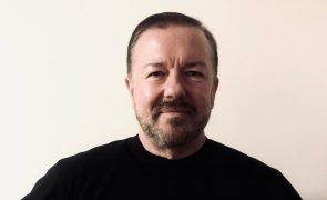 Ricky Gervais - Ameaçado de morte, e antes de viajar para Portugal, humorista reforça segurança nos espetáculos