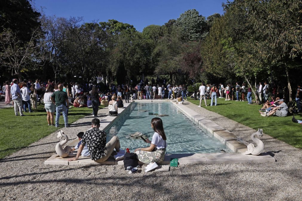 Portugal aumentou população residente em mais de 46.000 pessoas