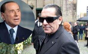 Paulo Futre Compara Berlusconi a Pinto da Costa. 