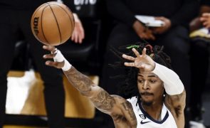NBA suspende Morant durante 25 jogos por exibir arma de fogo nas redes sociais