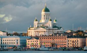 Viagens - Helsínquia tem muita história e uma igreja que é a estrela da cidade