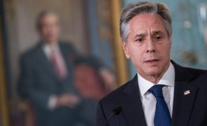 Chefe da diplomacia dos EUA viaja até Pequim para evitar conflito com China