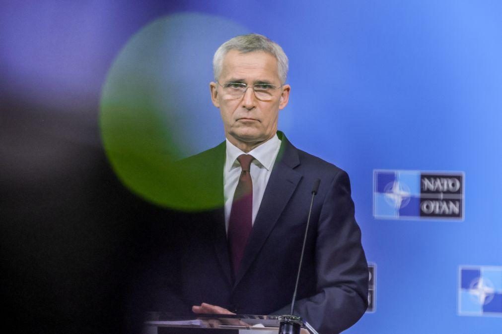 Secretário-geral da NATO diz que paz não pode ser 
