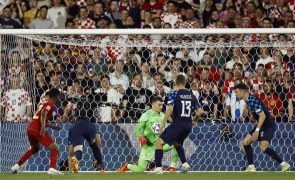 Espanha bate Croácia nos penáltis e conquista terceira edição da Liga das Nações