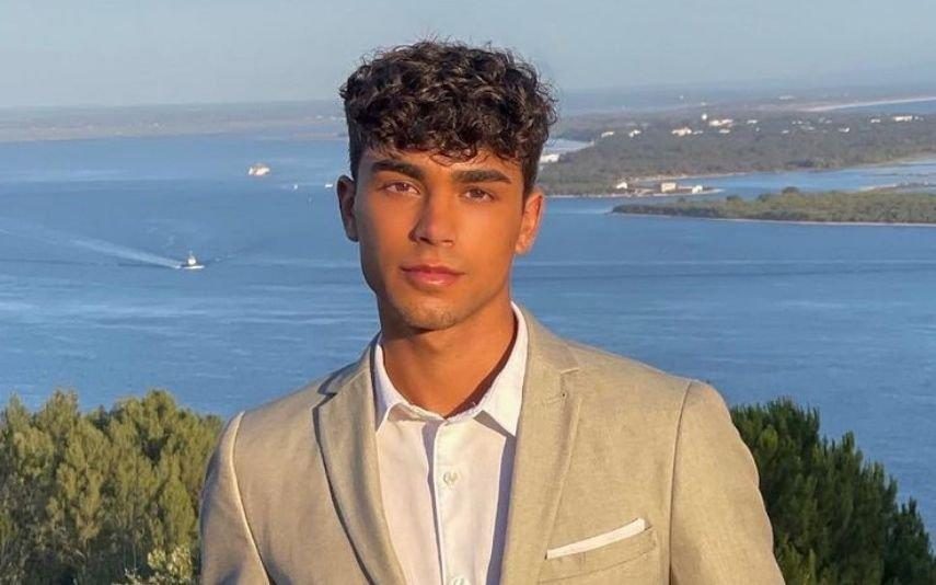 Tiago Graça Faz arrojada mudança de visual:
