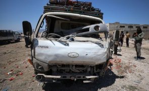 Ataque aéreo num mercado da Síria mata nove pessoas e faz dezenas de feridos