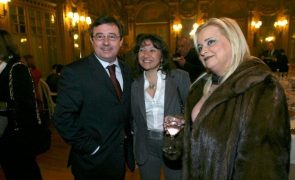 Noémia Costa Inconformada com morte de Luís Aleluia: 