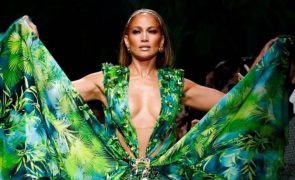 Jennifer Lopez  - Cantora expulsou ex-marido: “Eu não queria torturar o pobre rapaz”