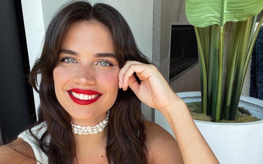 Sara Sampaio Está solteira! Modelo confirma fim da relação com Zac Frognowski