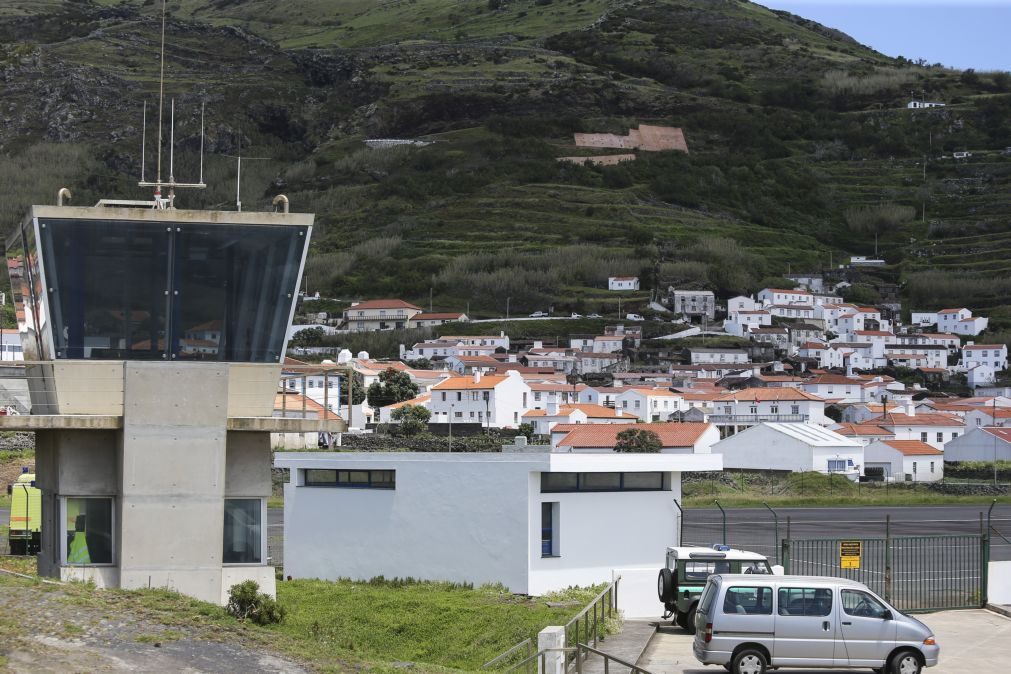 Governo dos Açores garante que ampliação da aerogare do Corvo avança em 2019