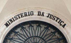 Governo esclarece que crimes rodoviários são uma das exceções da amnistia aos jovens