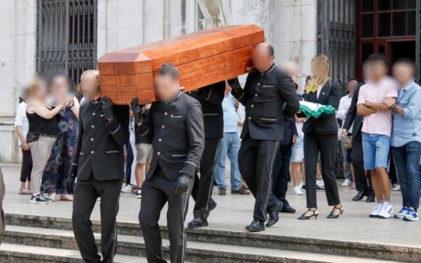 Luís Aleluia Lágrimas e emoção no funeral do ator