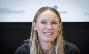 Tenista antiga número um mundial Caroline Wozniacki anuncia regresso
