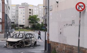 Número de detenções nos tumultos de sexta-feira na França sobe para mais de 1.300