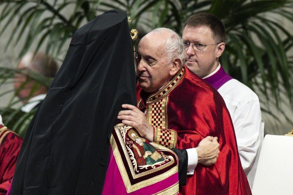 Papa Francisco considera inaceitável queima do Alcorão