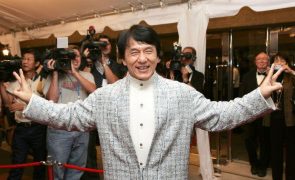 Jackie Chan  - A incrível história de vida dos pais do ator dava um filme de ação e espionagem
