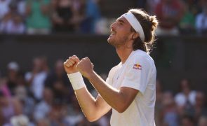 Wimbledon: Tsitsipas vence Murray em cinco sets e está na terceira ronda