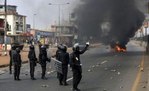Amnistia Internacional lança terça-feira petição contra repressão policial em Angola