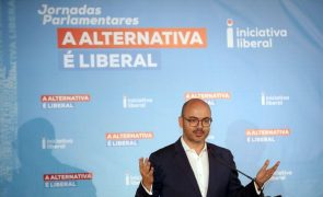 IL diz que ministro da Cultura é voz de Costa e acusa-o de 