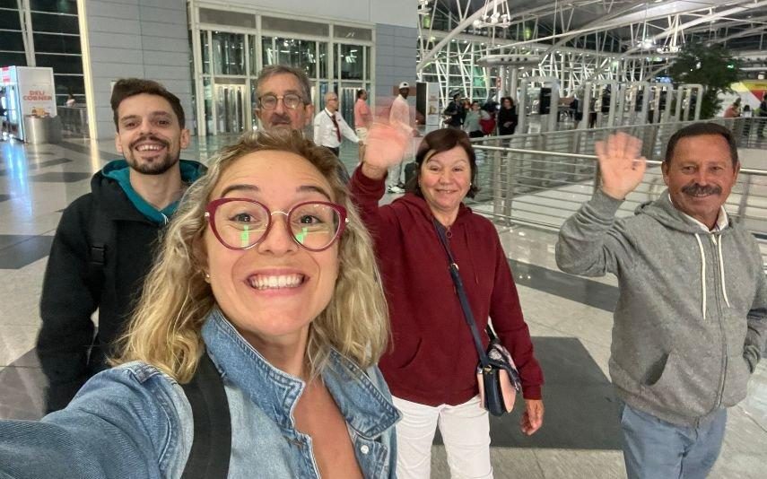 Rosa Bela Surpreende pais com primeira viagem de avião: 