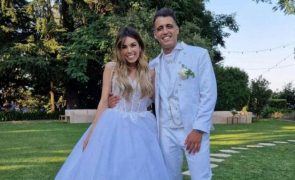 Isabela Cardinali Já divorciada, assinala aniversário do casamento