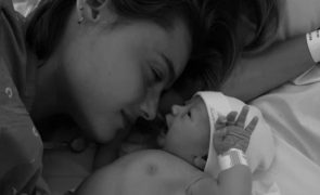 Kelly Bailey e Lourenço Ortigão Nome do filho tem significado especial para o casal