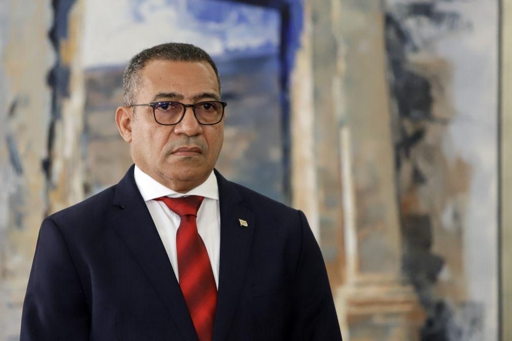 PR são-tomense diz que país atravessa crise profunda após 48 anos de independência