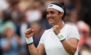 Jabeur apura-se para a final pelo segundo ano consecutivo em Wimbledon