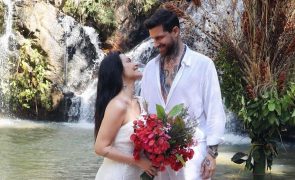 Gloria Pires - Emocionada no casamento da filha, Cleo com o modelo Lenadro D’Lucca