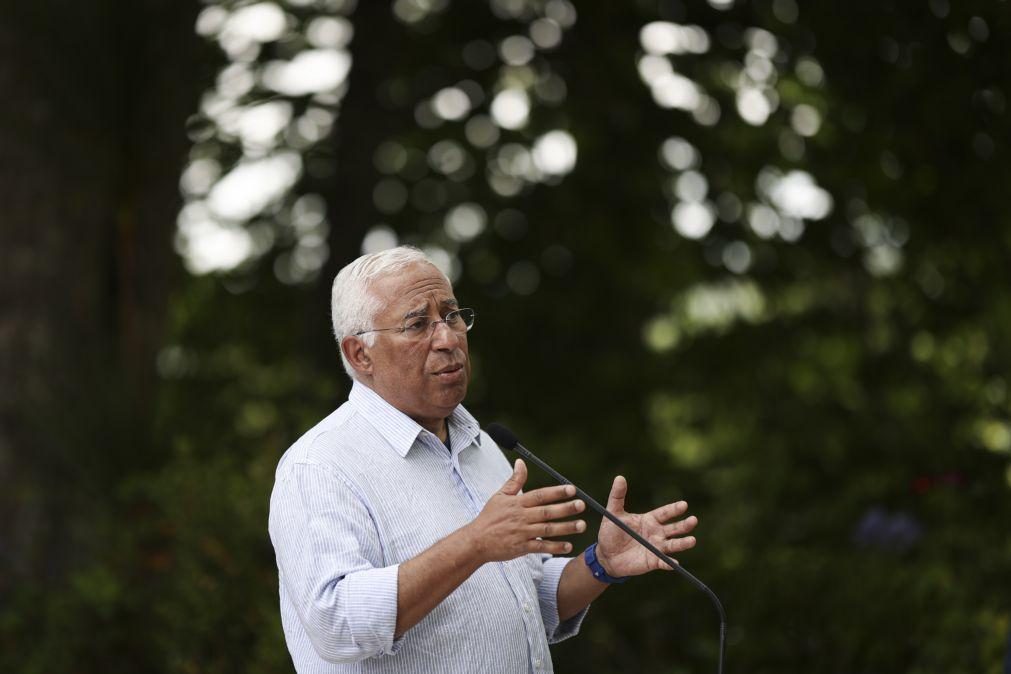 Costa diz que não desvaloriza corrupção e acusa críticos de
