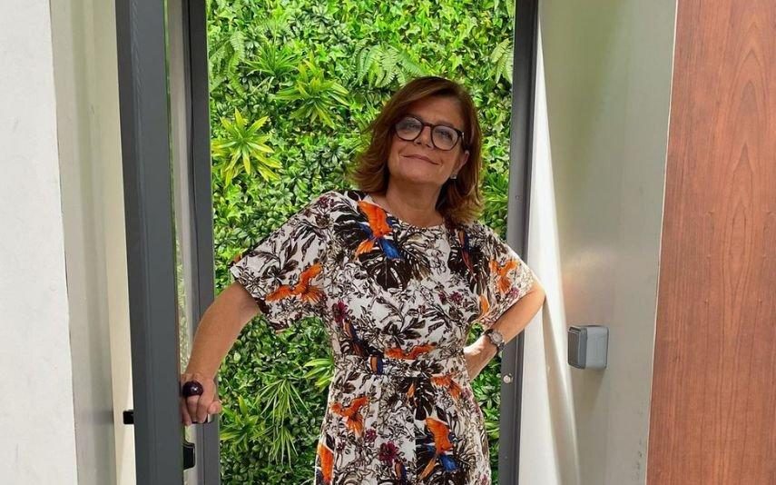 Júlia Pinheiro Filhas da apresentadora completam 30 anos e foto encanta fãs