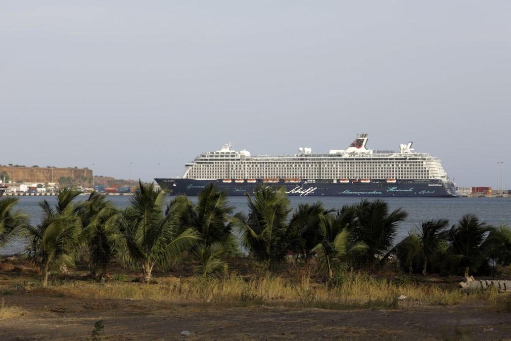 Portos de Cabo Verde recebem quase 112 mil passageiros em junho aumentando 8,1%