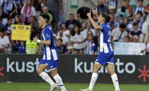 FC Porto goleia Cardiff City com 'bis' de Toni Martínez