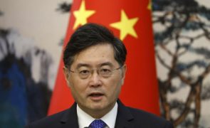 Reunião do órgão legislativo chinês gera expectativas sobre MNE desaparecido